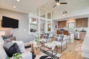 House (1 Bedroom) | Interior