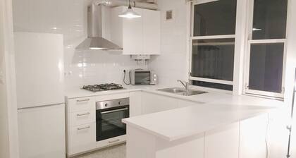 SPACIOUS APARTMENT ALL EXTERIOR IN THE CENTER OF FERROL WITH ELEVATOR