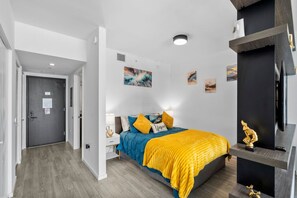 1 slaapkamer, een bureau, wifi, beddengoed