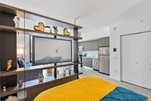 1 chambre, bureau, Wi-Fi, draps fournis