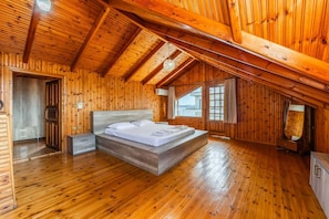 2 多间卧室、熨斗/熨衣板、WiFi、床单