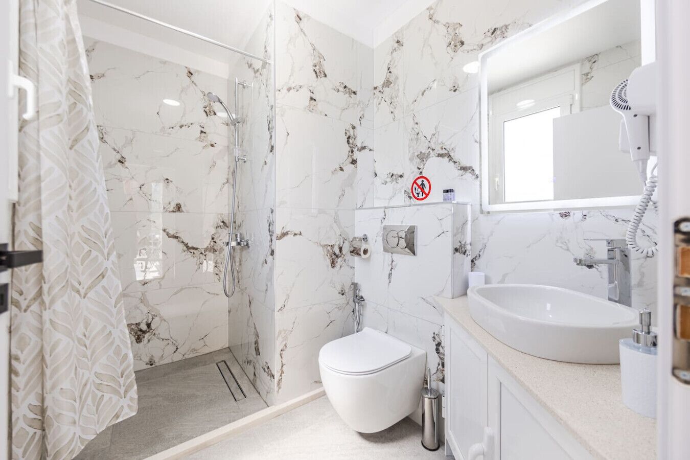 Secadora de cabello y toallas 