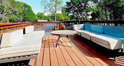 Lakefront, Boat dock, Fishing, Fire pit, Kayak, pedal boat, Paddle board