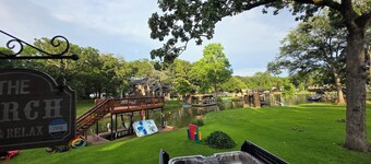 Lakefront, Boat dock, Fishing, Fire pit, Kayak, pedal boat, Paddle board