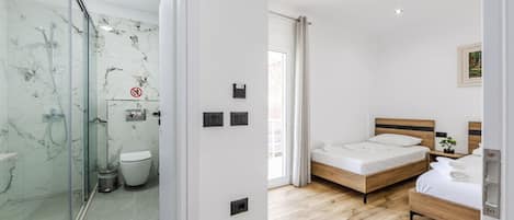Hair dryer, towels