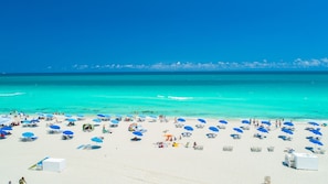Exterior - Luxury Vacation Rentals at Fontainebleau Miami Beach by LRMB (Miami Beach)