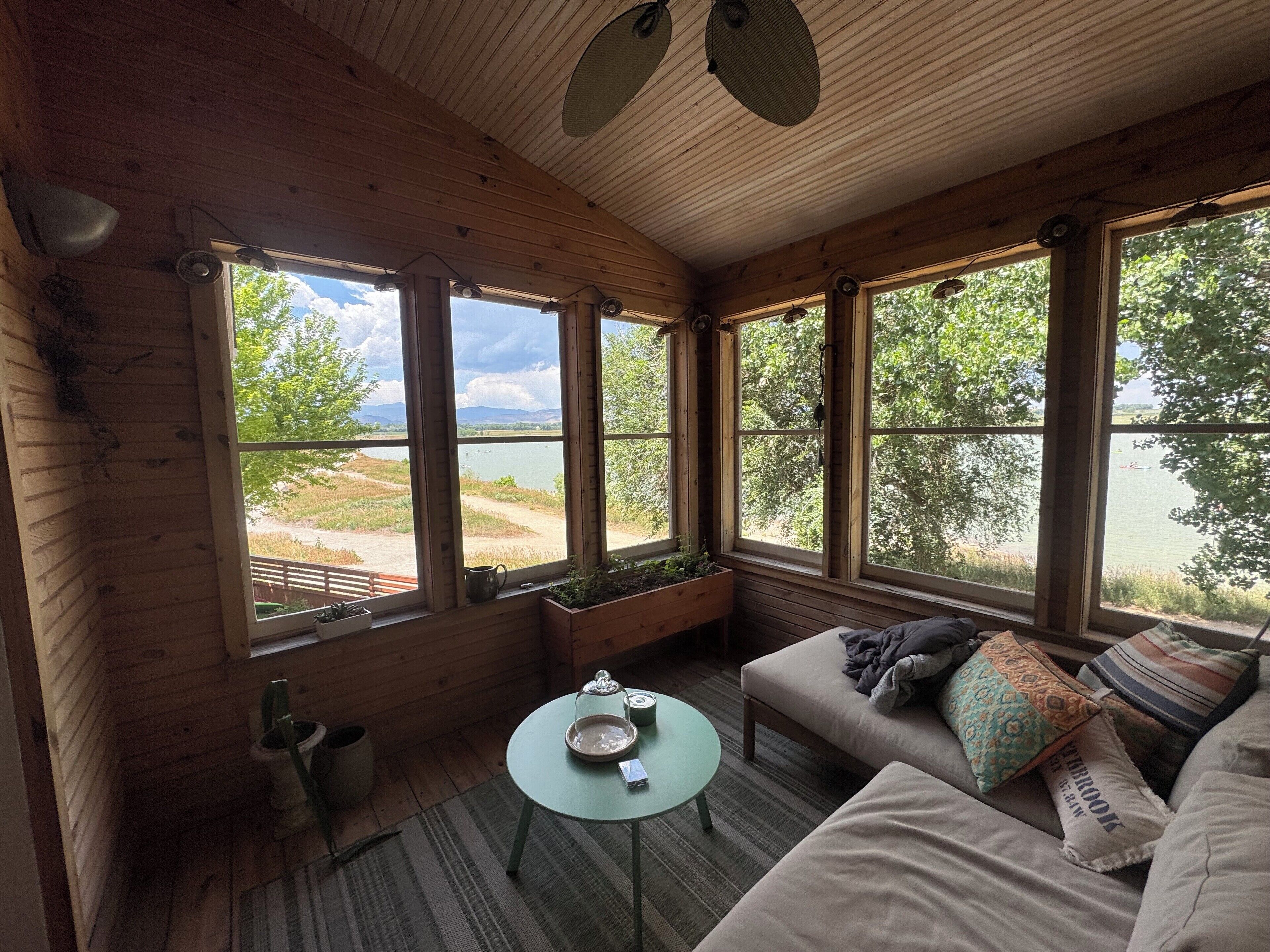 Smart TV, caminetto, monitor per computer, stampante