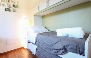 2 Schlafzimmer, Bügeleisen/Bügelbrett, kostenloses WLAN