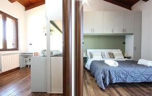 2 chambres, fer et planche à repasser, Wi-Fi gratuit