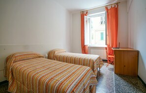 3 Schlafzimmer, Bügeleisen/Bügelbrett, Reisekinderbett, kostenloses WLAN