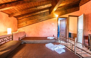4 bedrooms, free WiFi