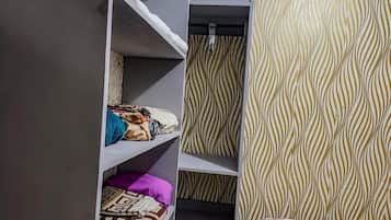 1 Schlafzimmer, Bügeleisen/Bügelbrett, WLAN, Bettwäsche
