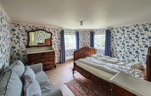 4 habitaciones, cuna de viaje y wifi gratis