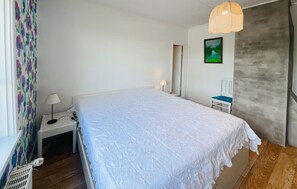 5 chambres, Wi-Fi gratuit, draps fournis