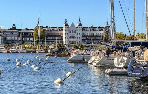 Marina