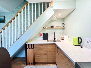 Interior - 2 BR Home In Quite Village / Beaches & Sea View (Stoke Fleming)