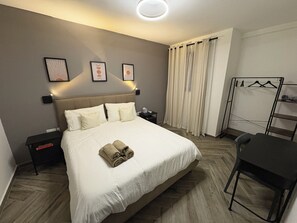 3 bedrooms, WiFi, bed sheets