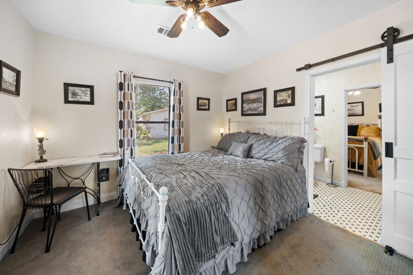 2 bedrooms, iron/ironing board, WiFi (free), bed sheets
