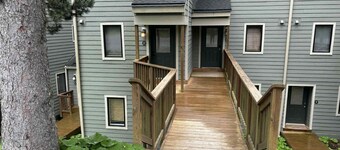 Powderidge 15 Slope Side