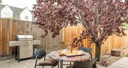 Midtown Reno 1br W/ share Hot Tub & Backyard