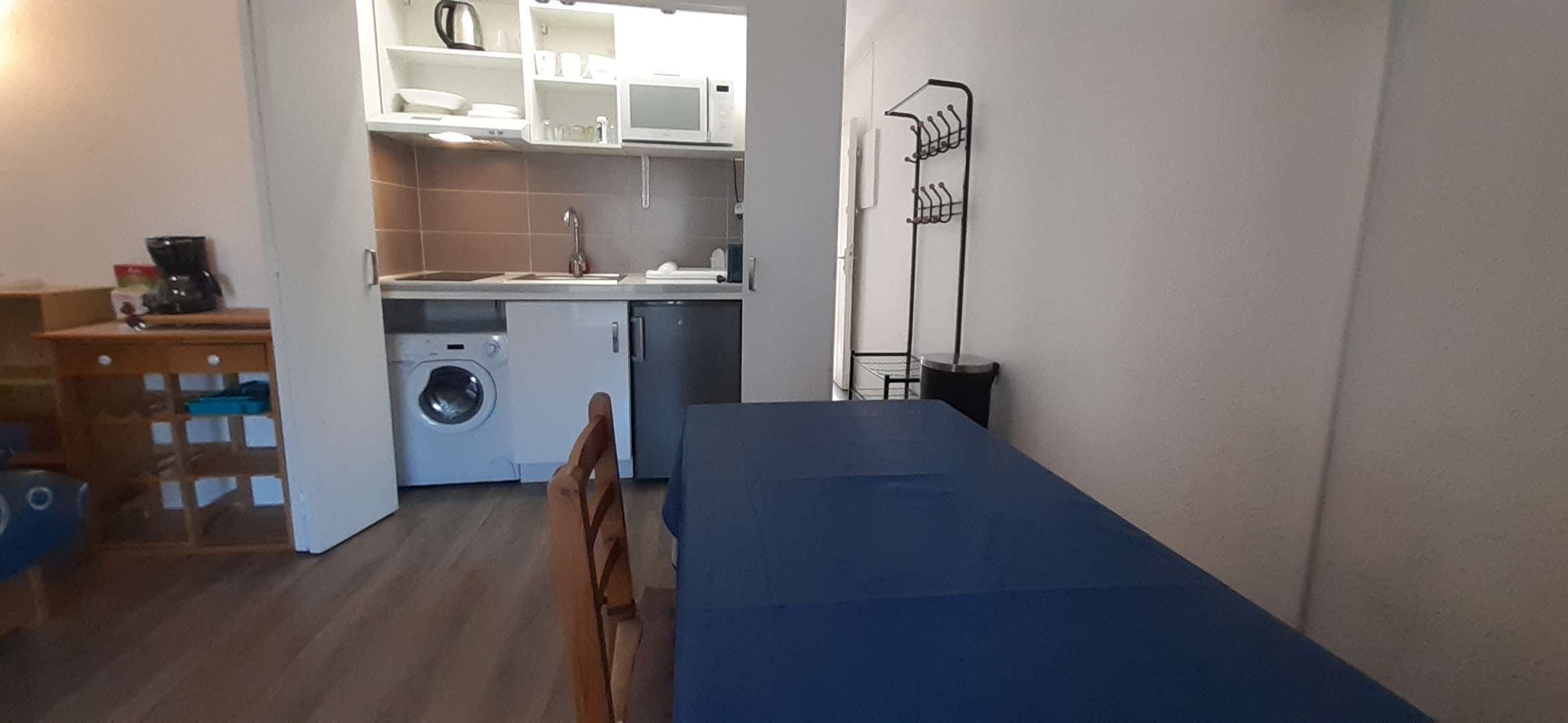 Fridge, microwave, cookware/dishes/utensils