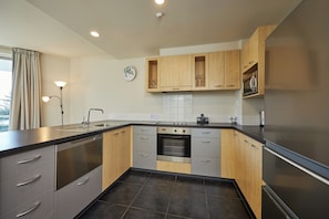 Fridge, stovetop, toaster
