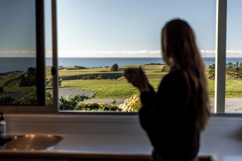 The Lookout | Spacious | Stunning Views - KK12632