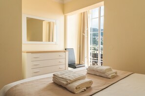 3 sovrum, strykjärn/strykbräda, resesäng och gratis wi-fi