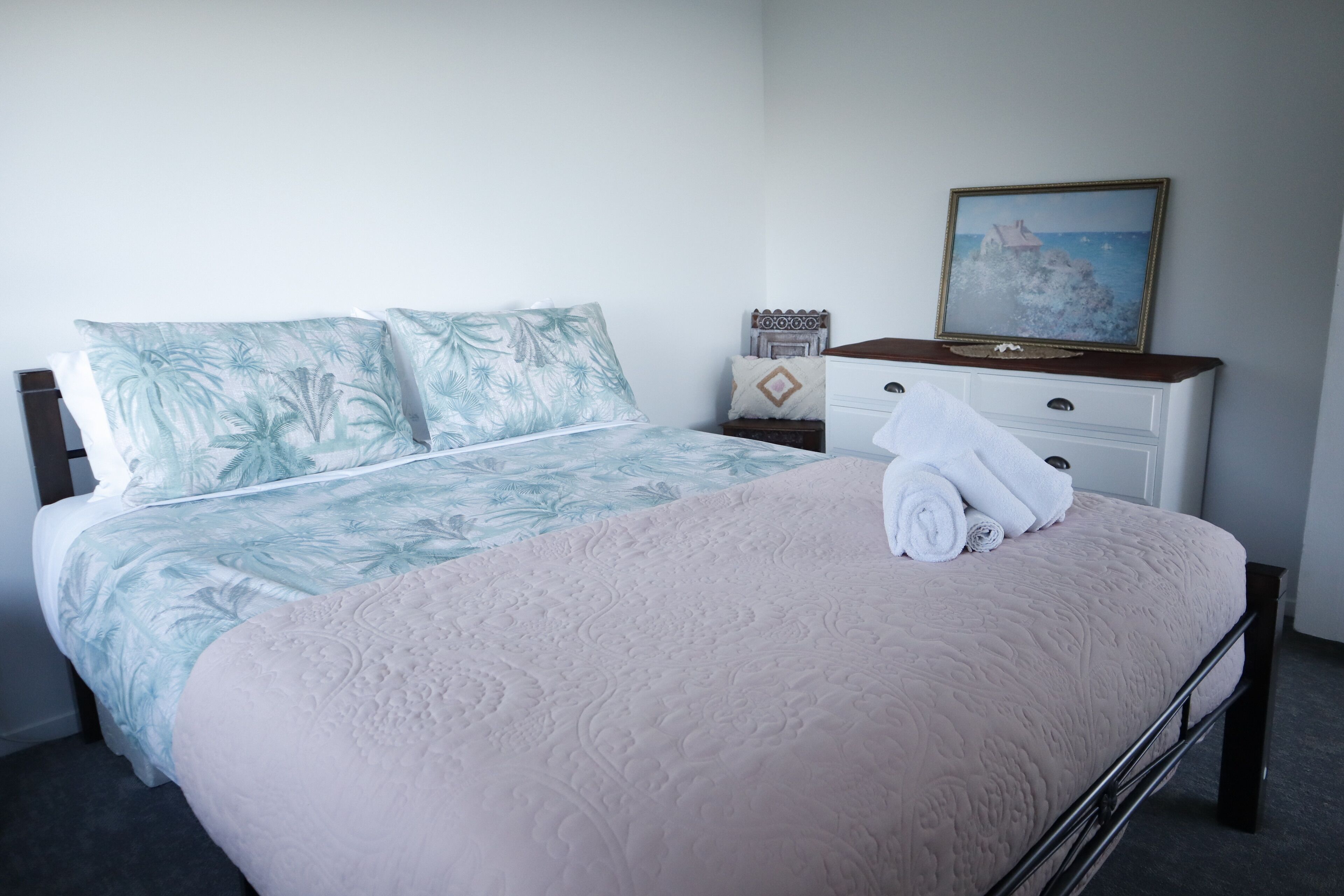 3 dormitorios, tabla de planchar con plancha, wifi y ropa de cama