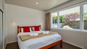 3 Schlafzimmer, Bügeleisen/Bügelbrett, WLAN, Bettwäsche