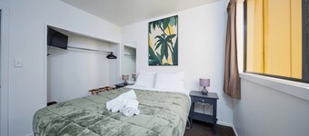 Revive House | Comfortable Base | Entire Complex - KK43193F