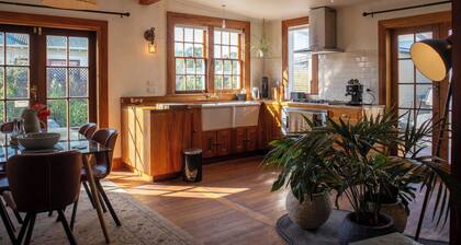 Kowhai Cottage | Pizza Oven | Central - KK2726