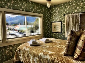 Standard Double Room - Historic Skagway Inn (Skagway)