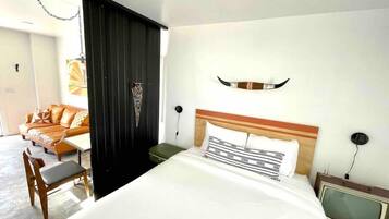 1 habitación, escritorio, wifi gratis y ropa de cama