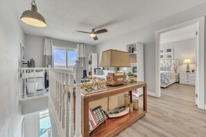 4 bedrooms, free WiFi, bed sheets