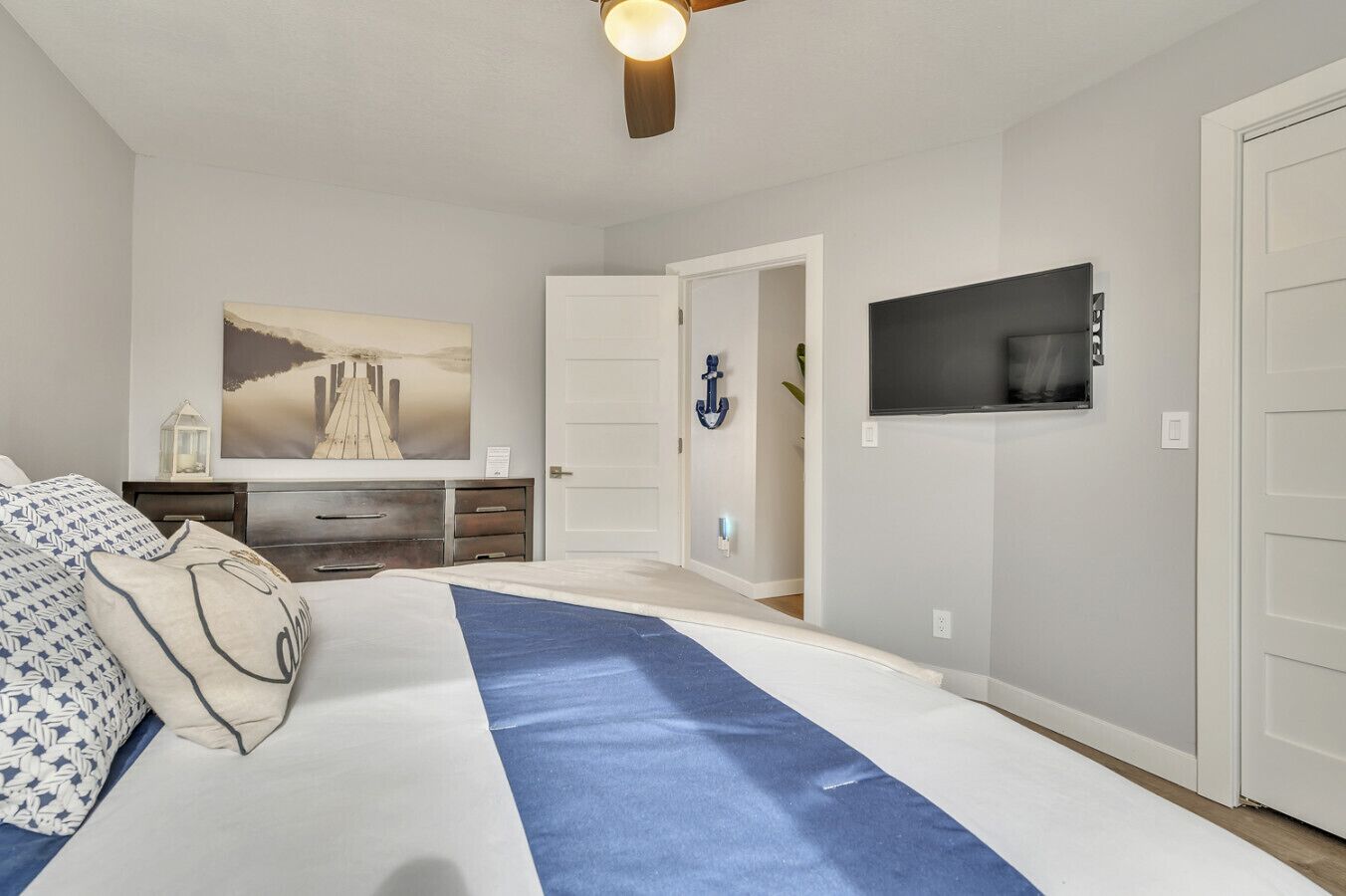 4 bedrooms, free WiFi, bed sheets