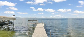 NEW LISTING...AWave From It All - Lakefront on Big Spirit Lake