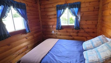 2 chambres, fer et planche à repasser, lit parapluie, Wi-Fi