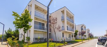 Talea Joyful Stay in Tale