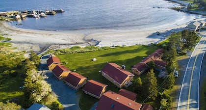 Hunts Point 1-BR Coastal Retreat - Cottage # 6