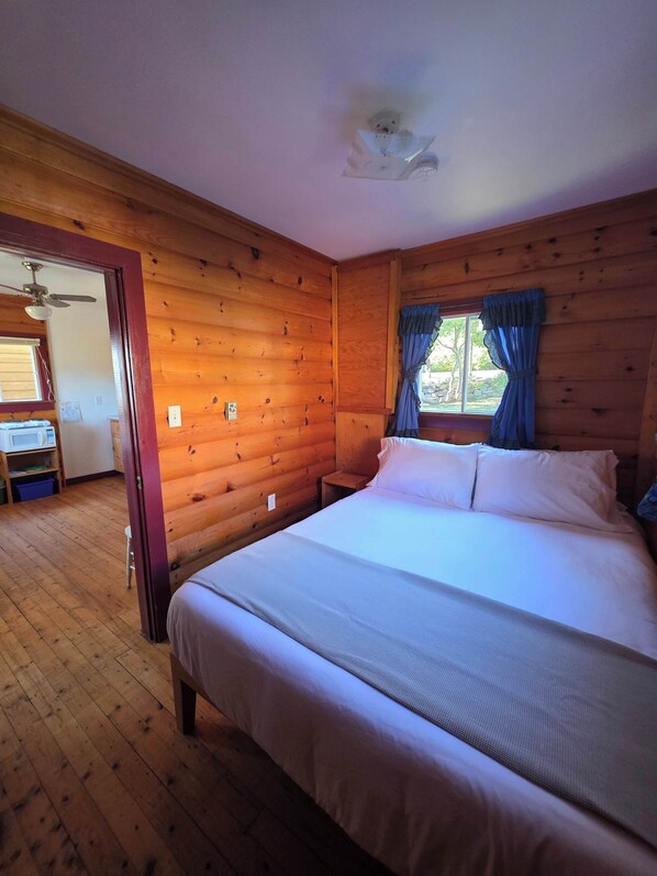 1 bedroom, iron/ironing board, travel crib, WiFi