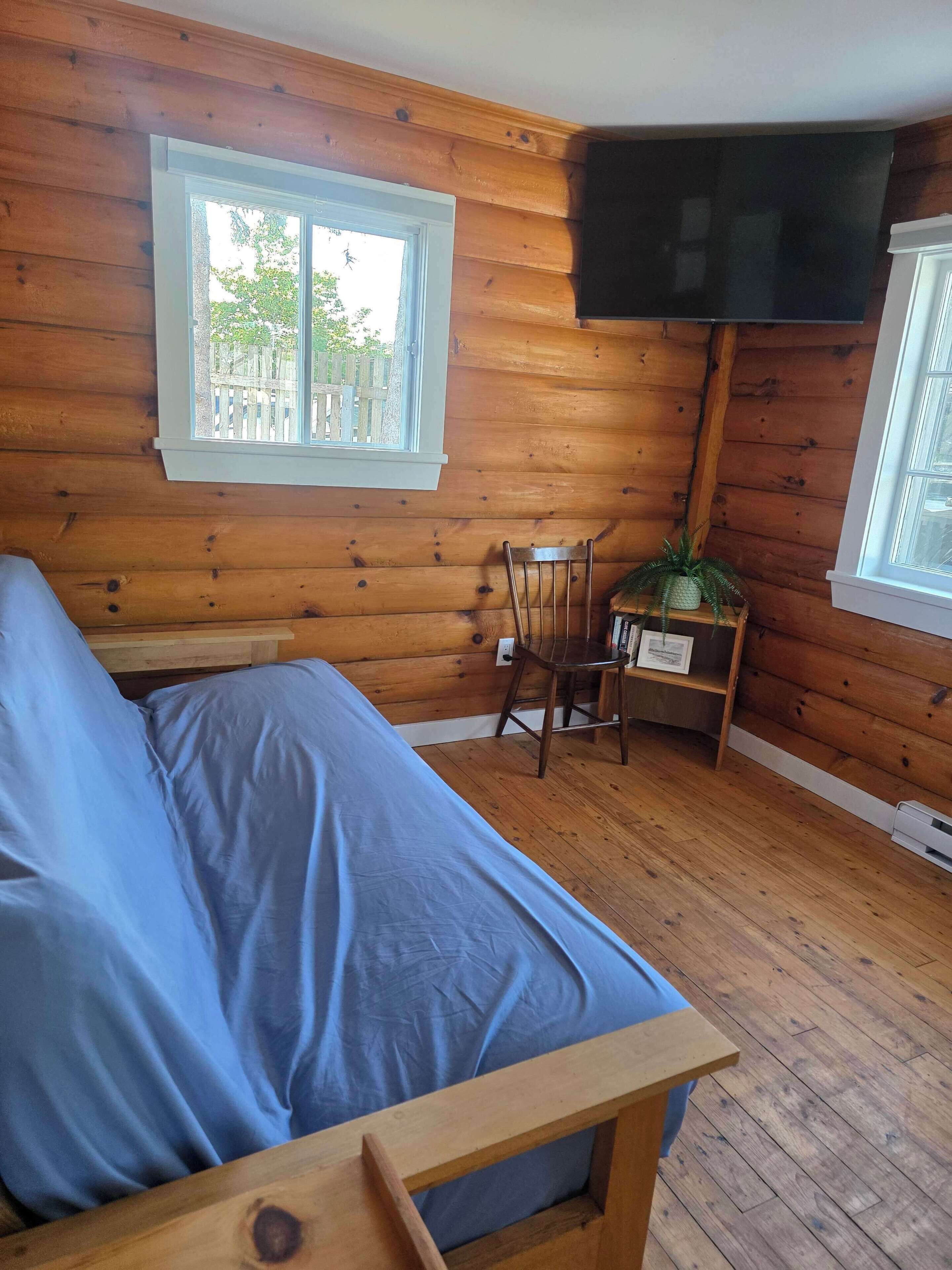 2 bedrooms, iron/ironing board, travel crib, WiFi
