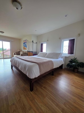 1 bedroom, travel crib, WiFi, bed sheets