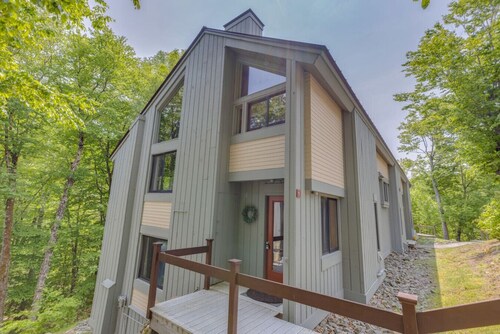 Dog Friendly Condo at Clearbrook