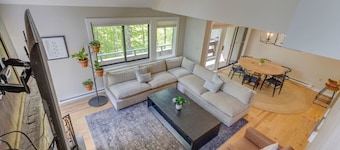 Coolidge Falls Condo-Slope Views