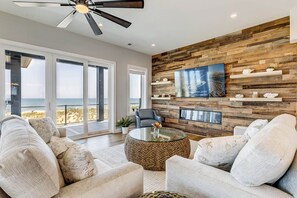 TV, fireplace, ping pong