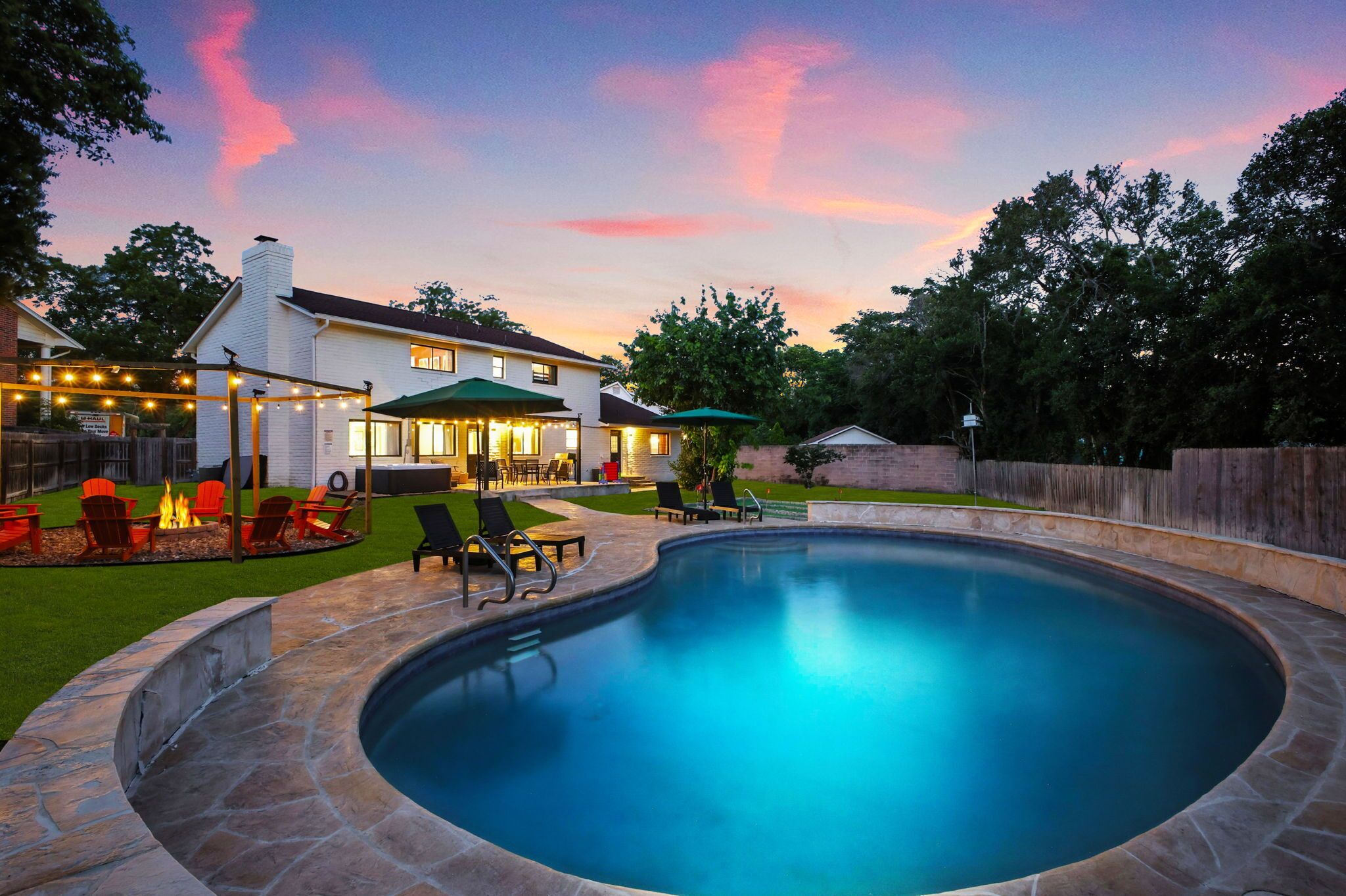 Outdoor pool, a heated pool
