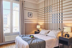 熨斗/熨衫板、Wi-Fi、床單