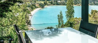 Queen of the bay by Waiheke Pure