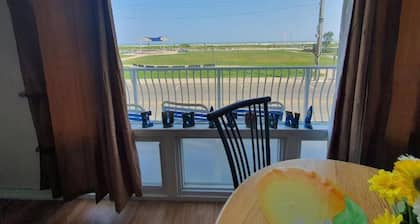 Oceanview 1-bedroom condo efficiency in Wildwood Crest